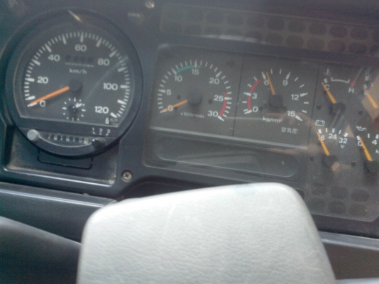 ขาย หัวลาก UD 275 hp ขาย หัวลาก UD 275 hp