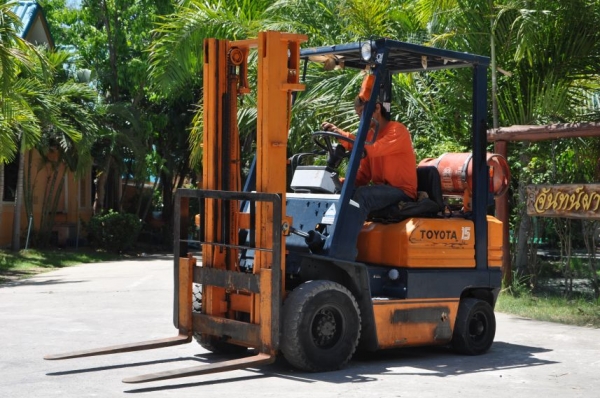ขายFORKLIFT TOYOTA 5FG 1.5ตันสภาพสวยเดิมๆจากญี่ปุ่น ยังไม่เคยใช้งานในไทย 125,000บาท