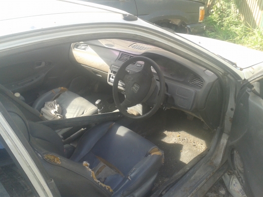 ขายด่วนซีวิค3ดอ ขาย39000ขับได้ตามสภาพ ขายด่วนซีวิค3ดอ ขาย39000ขับได้ตามสภาพ