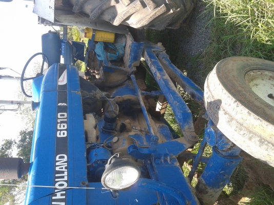 ขายแทรกเตอร์ฟอร์ด6600 t3 สวยๆ ขายแทรกเตอร์ฟอร์ด6600 t3 สวยๆ