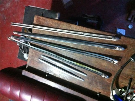 ขาย อะไหล่ เวสป้า เอาไปเลย เยอะครับ ขนไป 1400