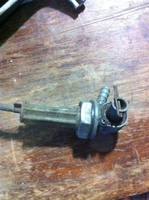 ขาย อะไหล่ เวสป้า เอาไปเลย เยอะครับ ขนไป 1400