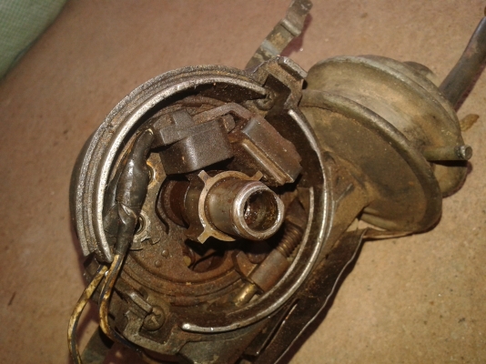 จานจ่าย CDI เครื่อง 3k 4k 5k พร้อมคอย จานจ่าย CDI เครื่อง 3k 4k 5k พร้อมคอย