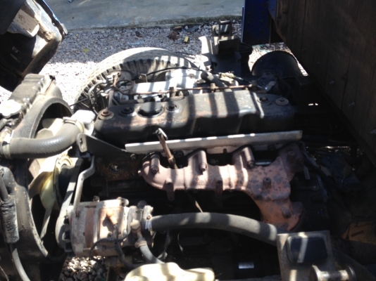 ISUZU NPR พี่กบ จังหวัดขอนแก่น มัดจำแล้วค่ะ 5,000 บาท ISUZU NPR พี่กบ จังหวัดขอนแก่น มัดจำแล้วค่ะ 5,000 บาท