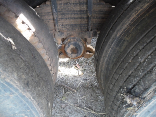 ขายรถบรรทุกรถแบคโฮ 2 เพลา NISSAN UD CW41M ทะเบียนแจ้ง ม.79