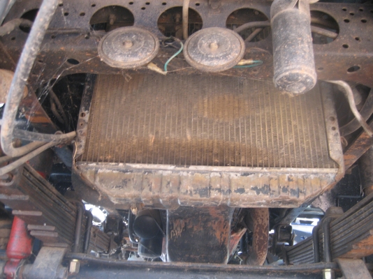 อีชูชุ  rocky 175 แรง เครน   3 ตัน 810,000 บาท