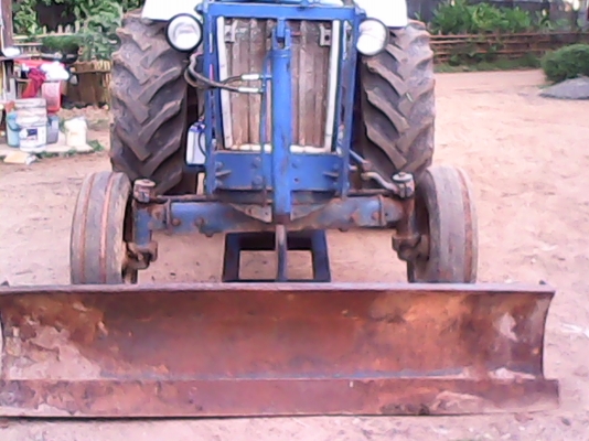 ขายฟอร์ด5500แบบหั่นราคาอีกรอบ