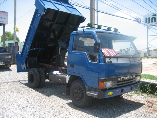 ดั้มท์ มิตชู  100  แรง  ดั้มท์ต่อใหม่  465000   บาท