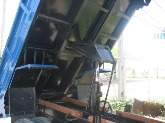 ดั้มท์ มิตชู  100  แรง  ดั้มท์ต่อใหม่  465000   บาท