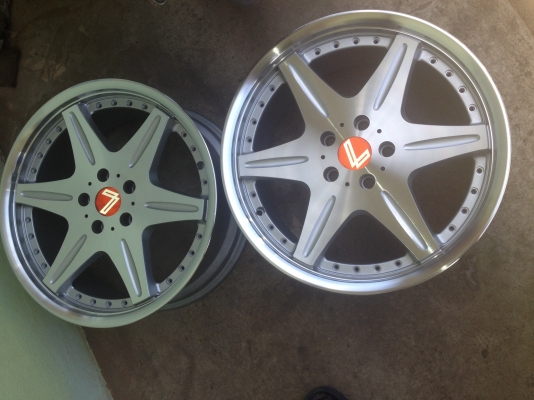 ขายล้อแม็ก Lenso ขอบ 18 5 รู แนว VIP