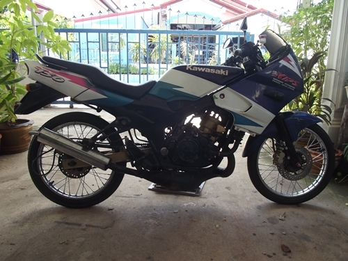 >>> 2 Stroke ในตำนาน Kawasaki Kr150 Price 8500 Baht <<<