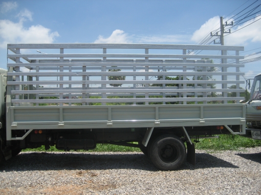 HINO  FB  เครื่อง 120 แรง  585,000 บาท