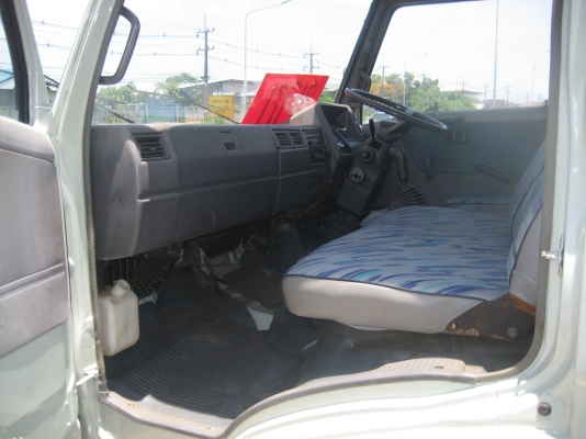 HINO  FB  เครื่อง 120 แรง  585,000 บาท