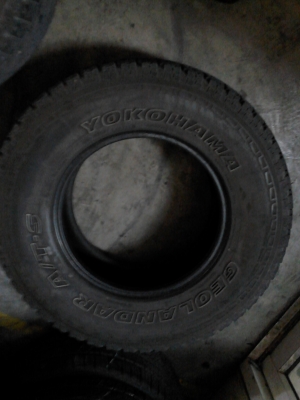 265/70R16 YOKOHAMA GOELANDER A/T-S  มี 2 เส้น TEL.081-427-3941
