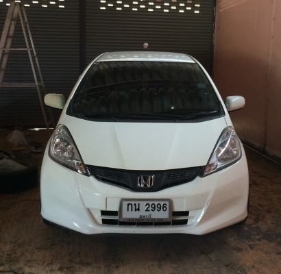 jazz 2011 รถบ้านคนใช้ขายเอง jazz 2011 รถบ้านคนใช้ขายเอง