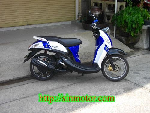 ขาย New Fino Premium Fi หัวฉีด วิ่งแค่8000กิโล รถ11เดือน สวยเลิศ รับประกันศูนย์3ปี 28500 บาท