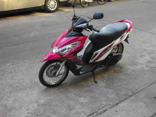 ขาย Skydrive 125cc.หัวฉีด สีชมพู-ขาว สวยแจ่ม เครื่องเทพสดมาก99\% รับประกันศูนย์5ปี 18500 บาท
