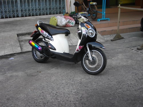 ขาย Jelato 125cc.หัวฉีด สีดำ สวยเท่ห์ เครื่องเดิมสุดเยี่ยม รับประกันศูนย์5ปี ราคา 18000 บาท