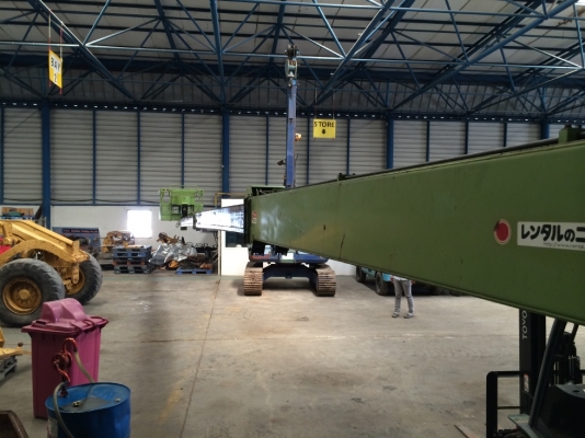 บูมลิฟต์ตีนตะขาบ สูง 21 เมตร AICHI SR210 นำเข้าจากญี่ปุ่น