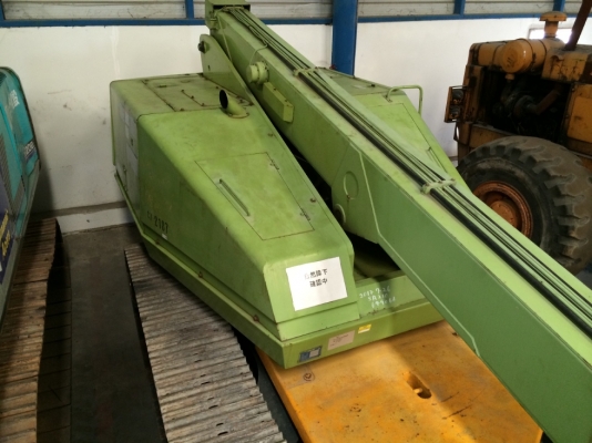 บูมลิฟต์ตีนตะขาบ สูง 21 เมตร AICHI SR210 นำเข้าจากญี่ปุ่น