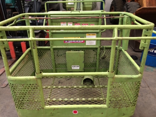 บูมลิฟต์ตีนตะขาบ สูง 21 เมตร AICHI SR210 นำเข้าจากญี่ปุ่น