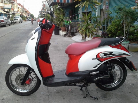 Scoopy i ปี 54 แดง ขาว เคริ่องเดิม แน่นๆ เอกสารครบ
