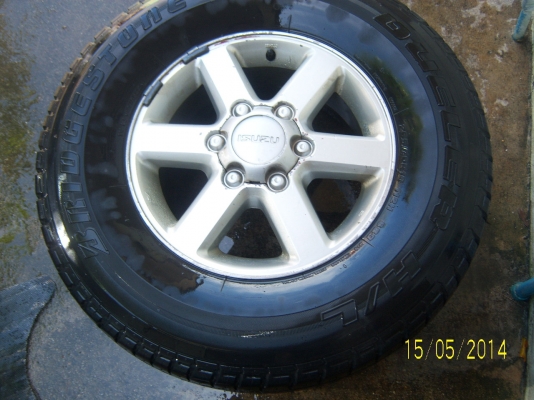 แม็กพร้อมยาง 265 70 16 ปี10