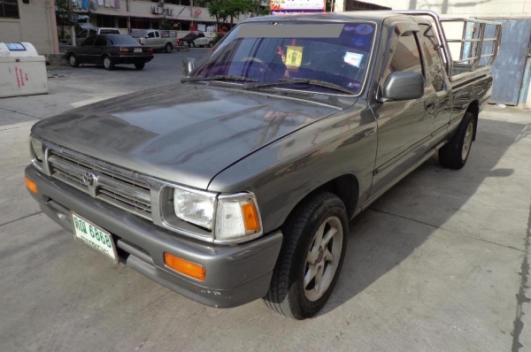 1994 TOYOTA, HILUX MIGHTY-X 2.5 สีเทา เกียร์ธรรมดา พวงมาลัยพาวเวอร์