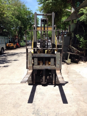 โฟลค์ลิฟ2ตันโตโยต้าเบนซิน