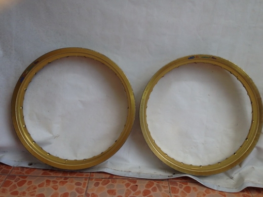 ***ขายล้อทอง DID 17x2.15 Japan ไม่คดไม่ดุ้ง***