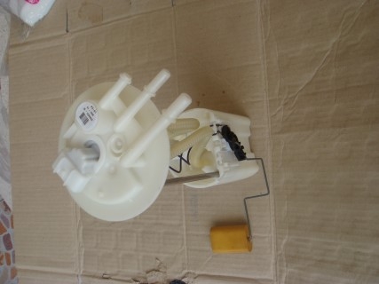 ขายครับ ตัววัด เช็คระดับน้ำมันดีเซลในถังรถ ของอีซุ ดีแม็ก 2004