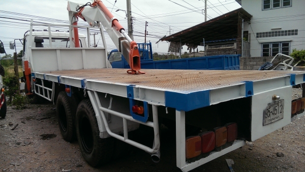 ขาย NISSAN UD CD12M 10 ล้อ 2 เพลา 3 คาน พื้นเรียบ ยาว 7.5 m พร้อมเฮี๊ยบ 5 ตัน