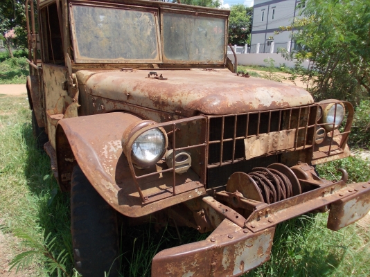 ร้าน m601 ขายdodge m37ทะเบียน  เดิมๆของusมีวินเพลาเกียร์ pto ครบ