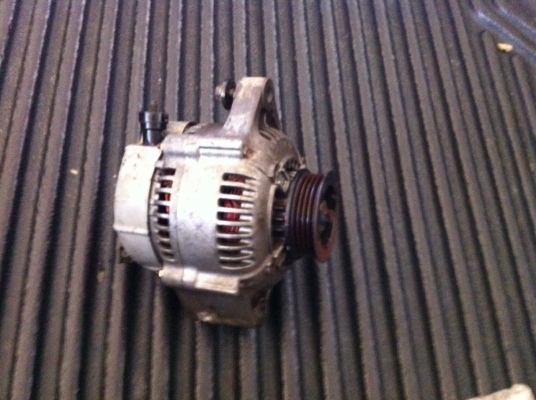 ขายไดชาร์จ civic ปี95 ตามสภาพ ราคา 850 สนใจ 087-7192330