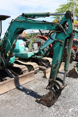 KOMATSU PC30MRเก่าไทย ขายตามสภาพนะครับ KOMATSU PC30MRเก่าไทย ขายตามสภาพนะครับ