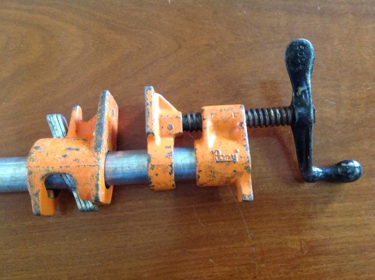 ขาย Pony Clamp ขนาดท่อ 3/4" ( ไม่รวมท่อ )