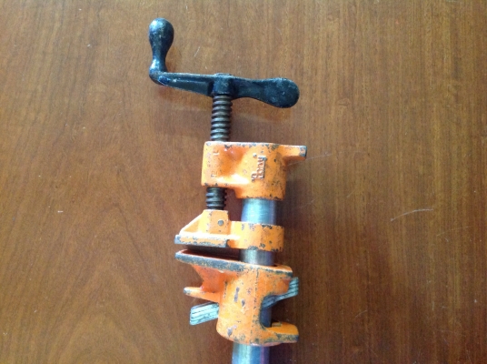 ขาย Pony Clamp ขนาดท่อ 3/4" ( ไม่รวมท่อ )