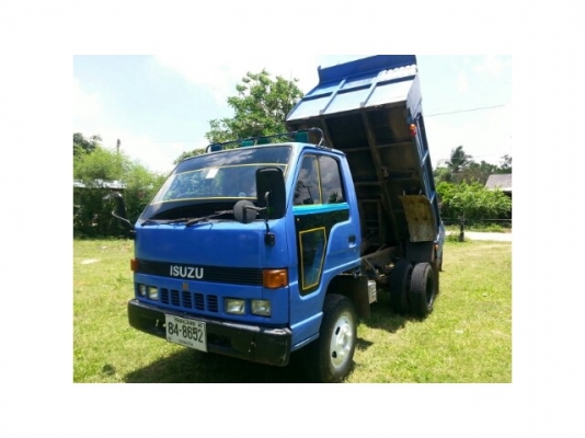 ขายISUZU NKR100แรง ดั้ม3คิว เครื่องดี แคชซีสวย ยางดีใช้ได้อีกนาน ภายในสวย เอกสารพร้อมโอน ขายISUZU NKR100แรง ดั้ม3คิว เครื่องดี แคชซีสวย ยางดีใช้ได้อีกนาน ภายในสวย เอกสารพร้อมโอน