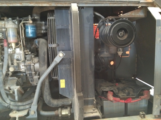 Hitachi HX220B บูมลิฟต์ตีนตะขาบ สูง 22 เมตร นำเข้าจากญี่ปุ่น