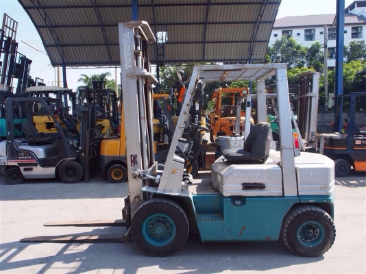 -:-*&bull;*ร ถ ย ก เ ก่ า น อ ก*&bull;*-:-TOYOTA 5FG25 เสาสูง4เมตร เครื่องเบนซิล4Y สนใจติดต่ 098-329-5979/083-062-0223