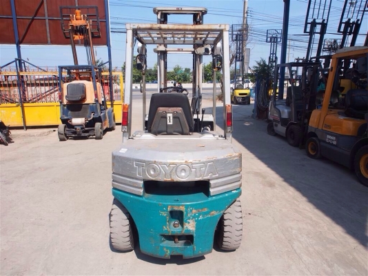 -:-*&bull;*ร ถ ย ก เ ก่ า น อ ก*&bull;*-:-TOYOTA 5FG25 เสาสูง4เมตร เครื่องเบนซิล4Y สนใจติดต่ 098-329-5979/083-062-0223