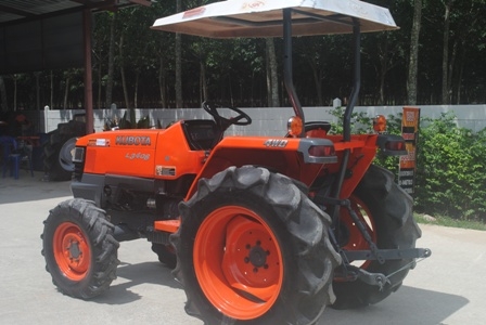 ขายรถไถ Kubota L 3408 (4WD) เฉพาะตัวครับ ขายรถไถ Kubota L 3408 (4WD) เฉพาะตัวครับ
