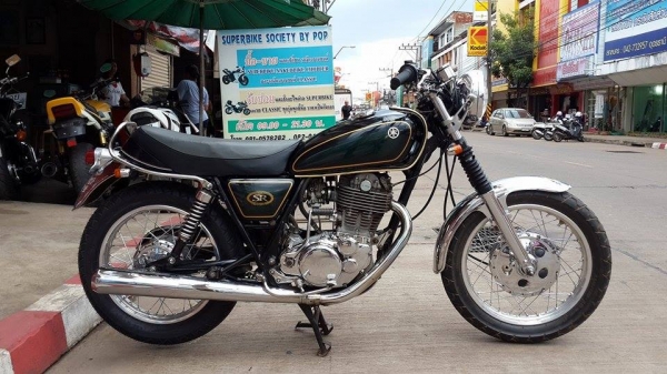 มาใหม่คับ SR 400 เลขเต็ม อินวอยส์ สรรพสามิตรแท้ ยางหลังเบิกใหม่ สวยๆเลยคับ ราคาเบาๆ 59000บาท สนใจติดต่อ 081-0578282คับ ส่งได้ทั่วไทยคับ POP BIGBIKE SAKONNAKHON
