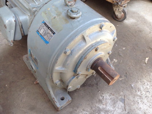 ขายมอเตอร์เกียร์ mitsubishi 3 HP. 380V อัตราทด 1:20 สภาพสวย วิ่งนิ่ม พร้อมใช้งาน