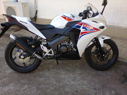 ท่อสูตรcbr150 ท่อสามเหลี่ยม ตรงรุ่น(ปิดการขาย ขายแล้วจ๊ะ) ท่อสูตรcbr150 ท่อสามเหลี่ยม ตรงรุ่น(ปิดการขาย ขายแล้วจ๊ะ)