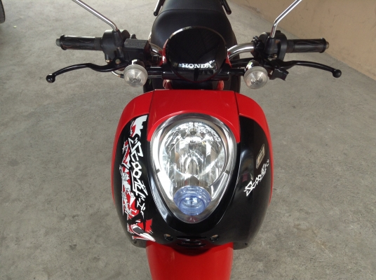 ขาย!!! สกู๊ปปี้ไอ ปี55 รถเครื่องดีคับ ทะเบียนครบ ภาษีไม่หมด