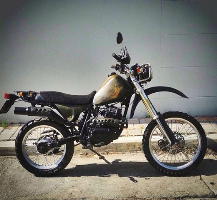 ********HONDA XLR 250 ทะเบียนเต็ม โอนขนส่งครับ ดุๆเลย >