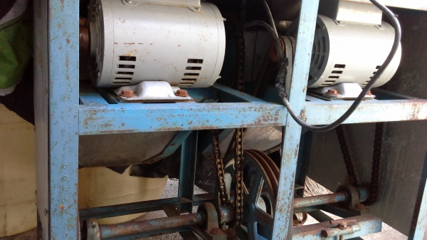 2 IN 1 ขายเครื่องบดและหั่น 2 IN 1 ขายเครื่องบดและหั่น