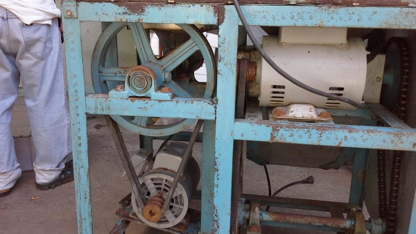 2 IN 1 ขายเครื่องบดและหั่น 2 IN 1 ขายเครื่องบดและหั่น