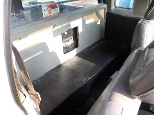 บิกเอ็มเครื่องแดงแค๊บเล็ก สภาพพร้อมใช้ขับดีแจ้งลูกกงแล้วสีขาวมุกทะเบียนพร้อมโอน(บริกาลส่งฟรี))